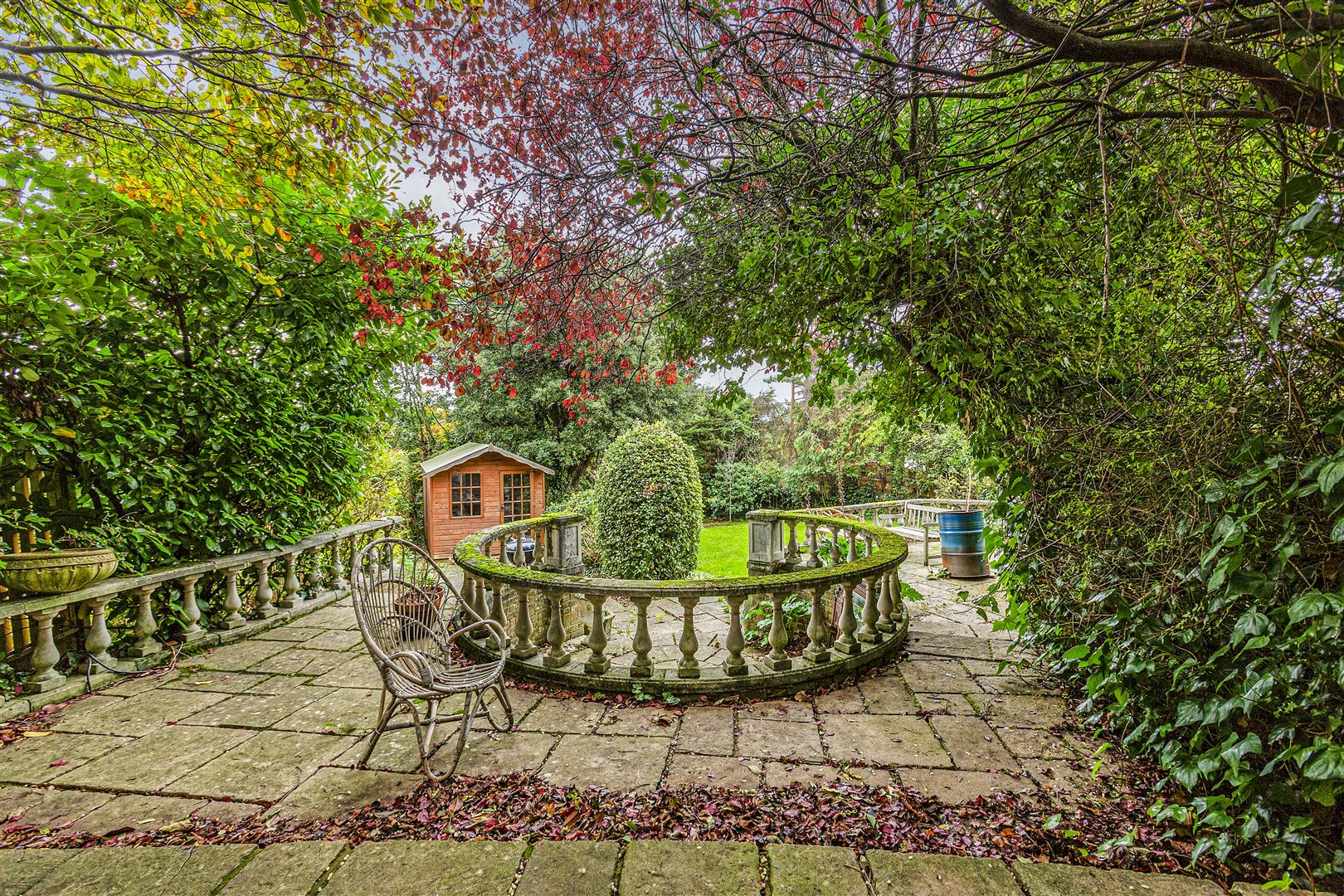 Sunnyside, Wimbledon Village Andrew Scott Robertson